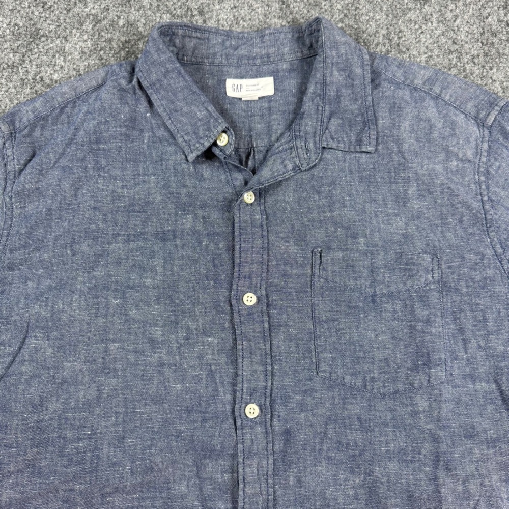 Gap Button Down Shirt Mens XL Blue Short Sleeve Linen Blend Chambray Pocket